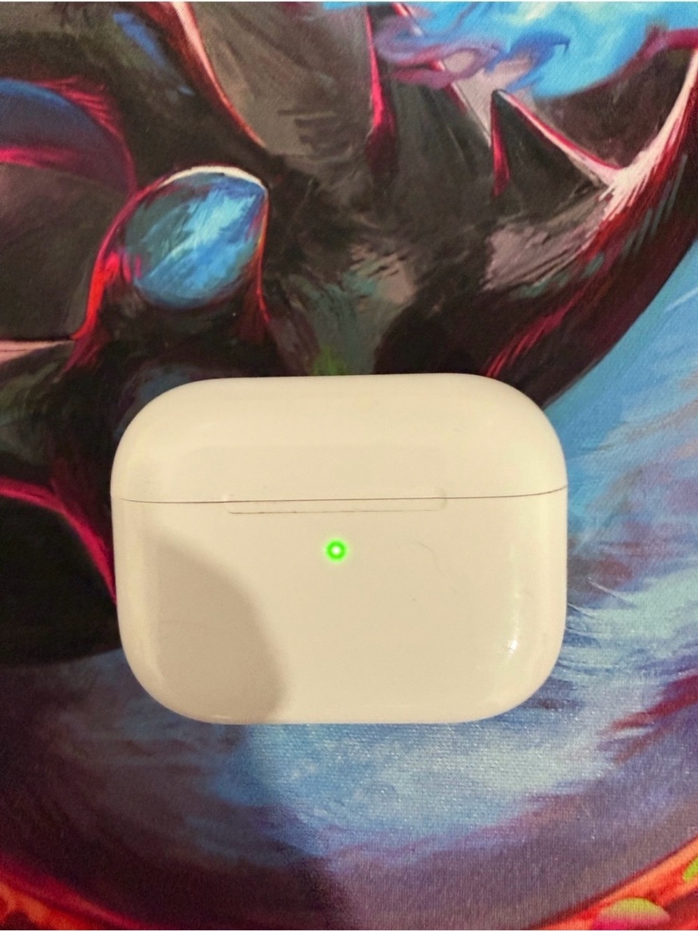 Wireless Earbuds Charging Case - White with Green LED